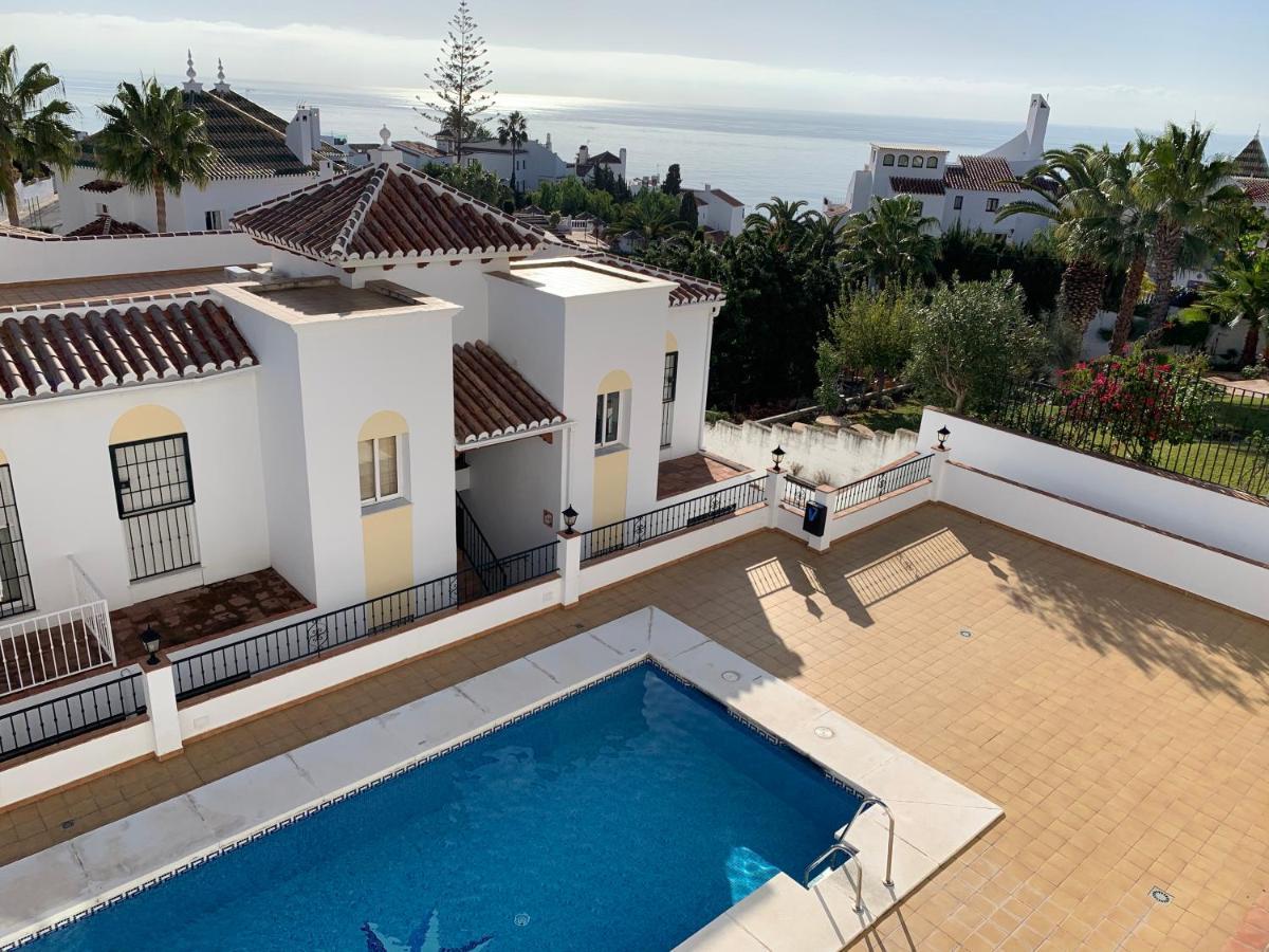 Playa Burriana, Tva Terasser, Havsutsikt, Pool Нерха Экстерьер фото